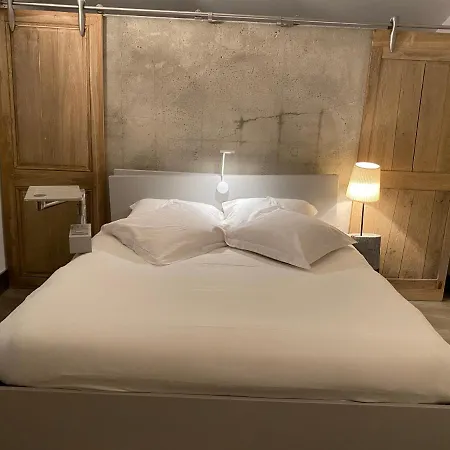 Le Dormeur Du Val Charleville-Mézières
