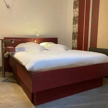 Отель Le Dormeur Du Val