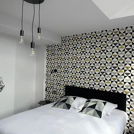 Otel Le Dormeur Du Val Charleville-Mézières