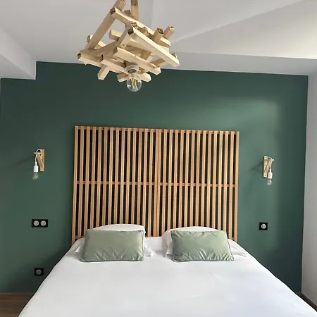 Le Dormeur Du Val 4* Шарлевиль-Мезьер