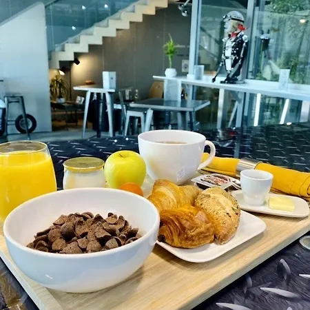 ホテル Le Dormeur Du Val