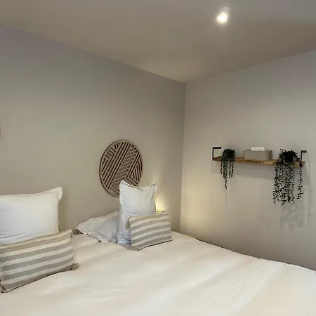 Le Dormeur Du Val מלון Charleville-Mézières