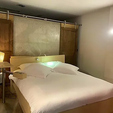 Le Dormeur Du Val Hotel 4*