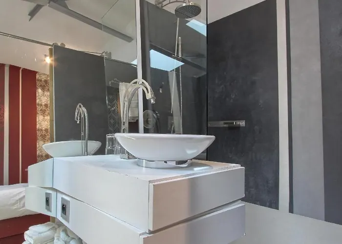 Le Dormeur Du Val 4*