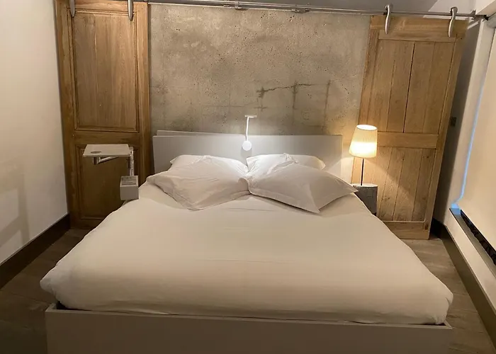 Le Dormeur Du Val Charleville-Mezieres