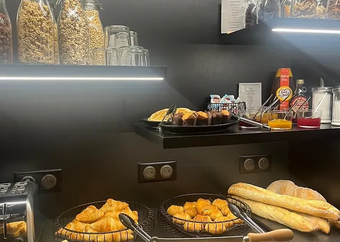 Le Dormeur Du Val Charleville-Mezieres