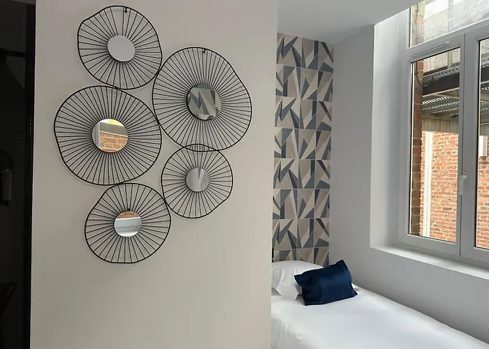 Le Dormeur Du Val 4*