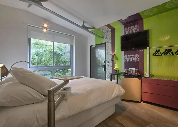 Le Dormeur Du Val 4*