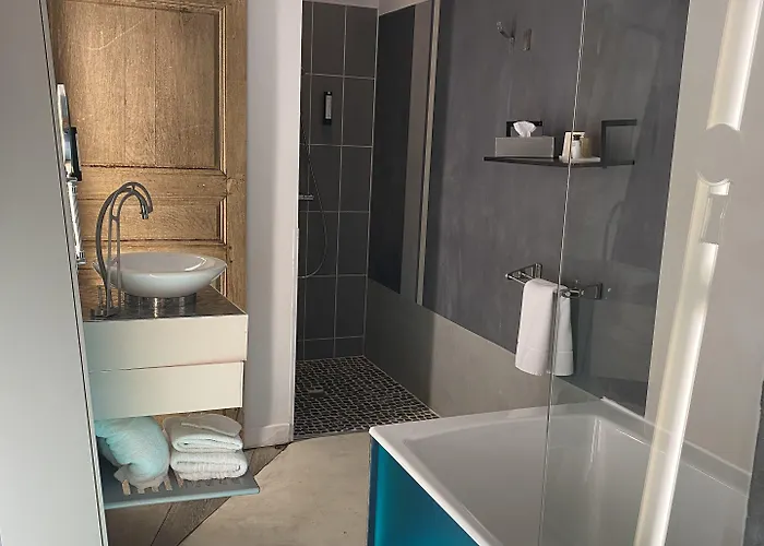 Le Dormeur Du Val 4*