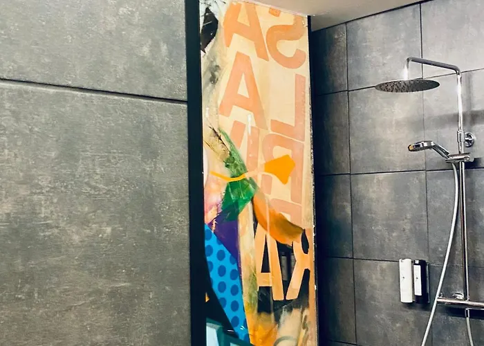 Le Dormeur Du Val מלון 4*