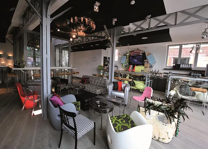 Le Dormeur Du Val מלון Charleville-Mézières